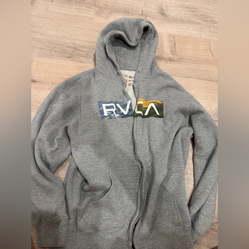 Men’s RVCA Gray Hoodie